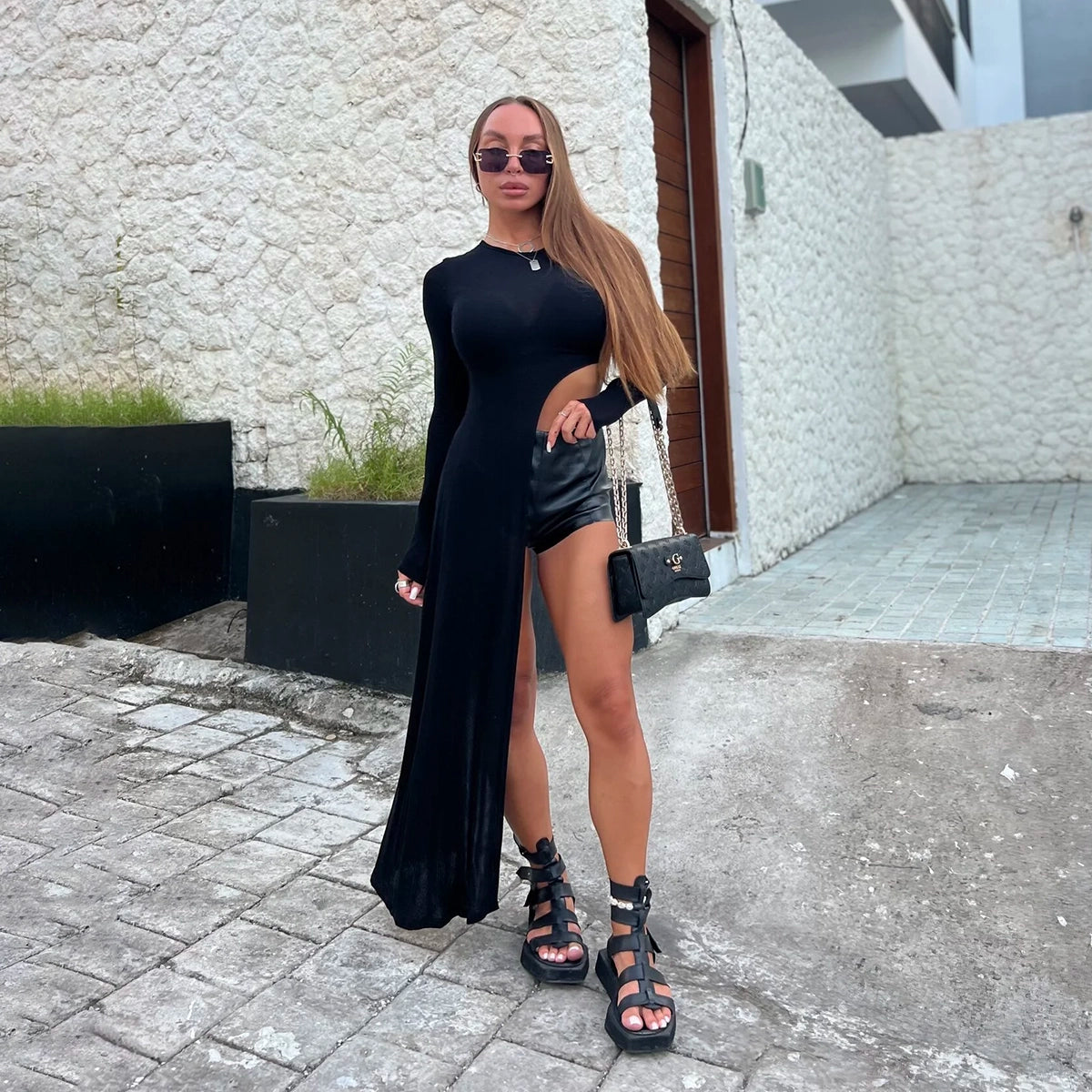 Top BENOA In Black
