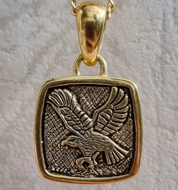 Eagle pendant in gold