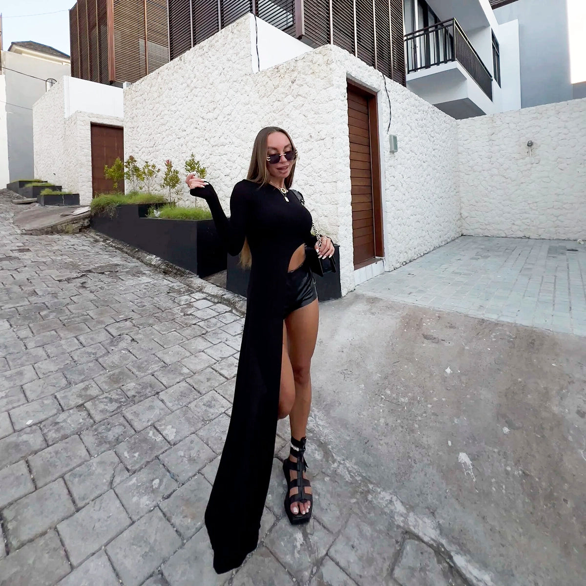 Top BENOA In Black