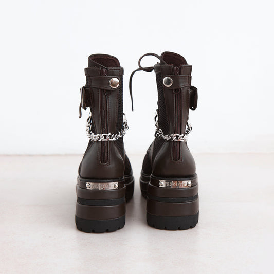 Net boot with chain brown
