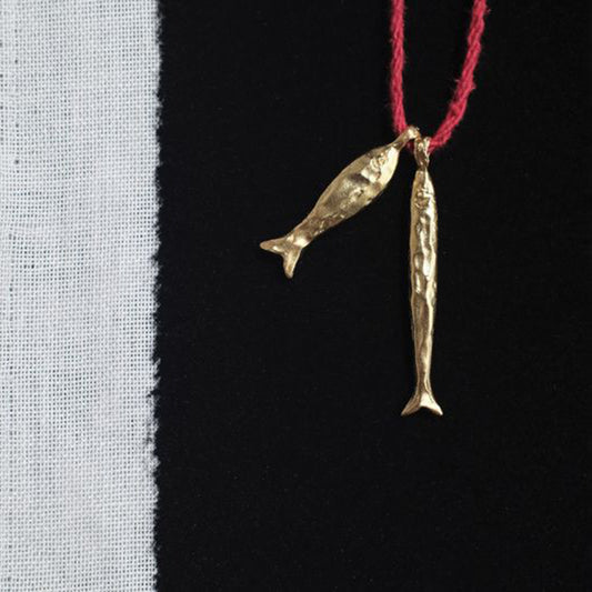 Necklace Asho Amulet in Gold