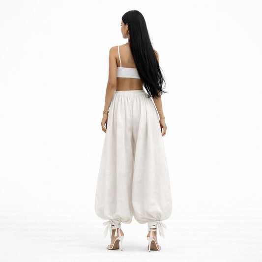 Alladin Set In White