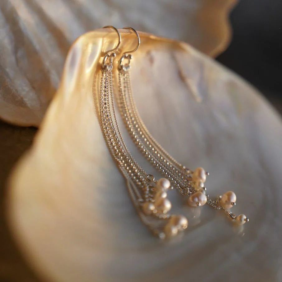 Cantik Earrings