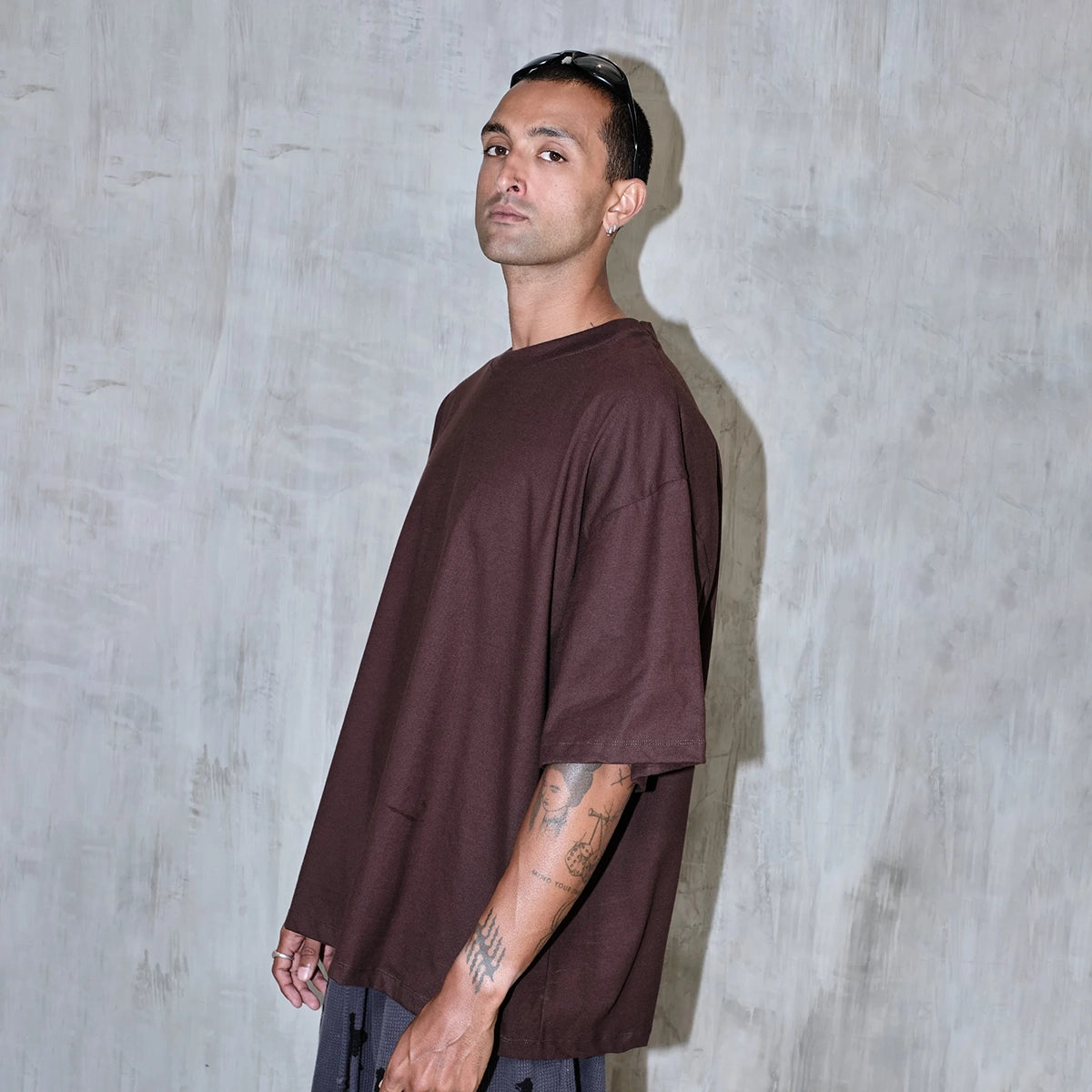 Biggie Tee In Chocolate