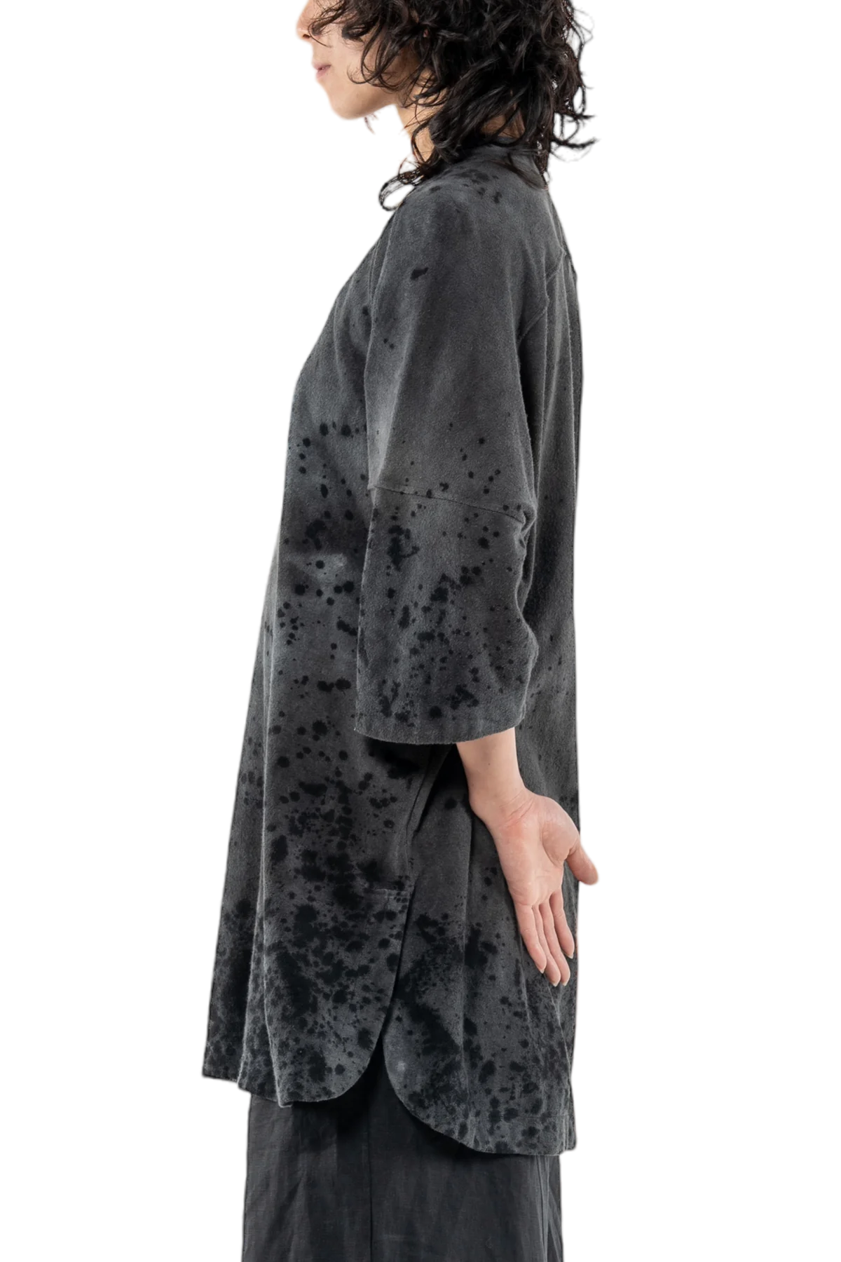 Calsi shirt noda hitam