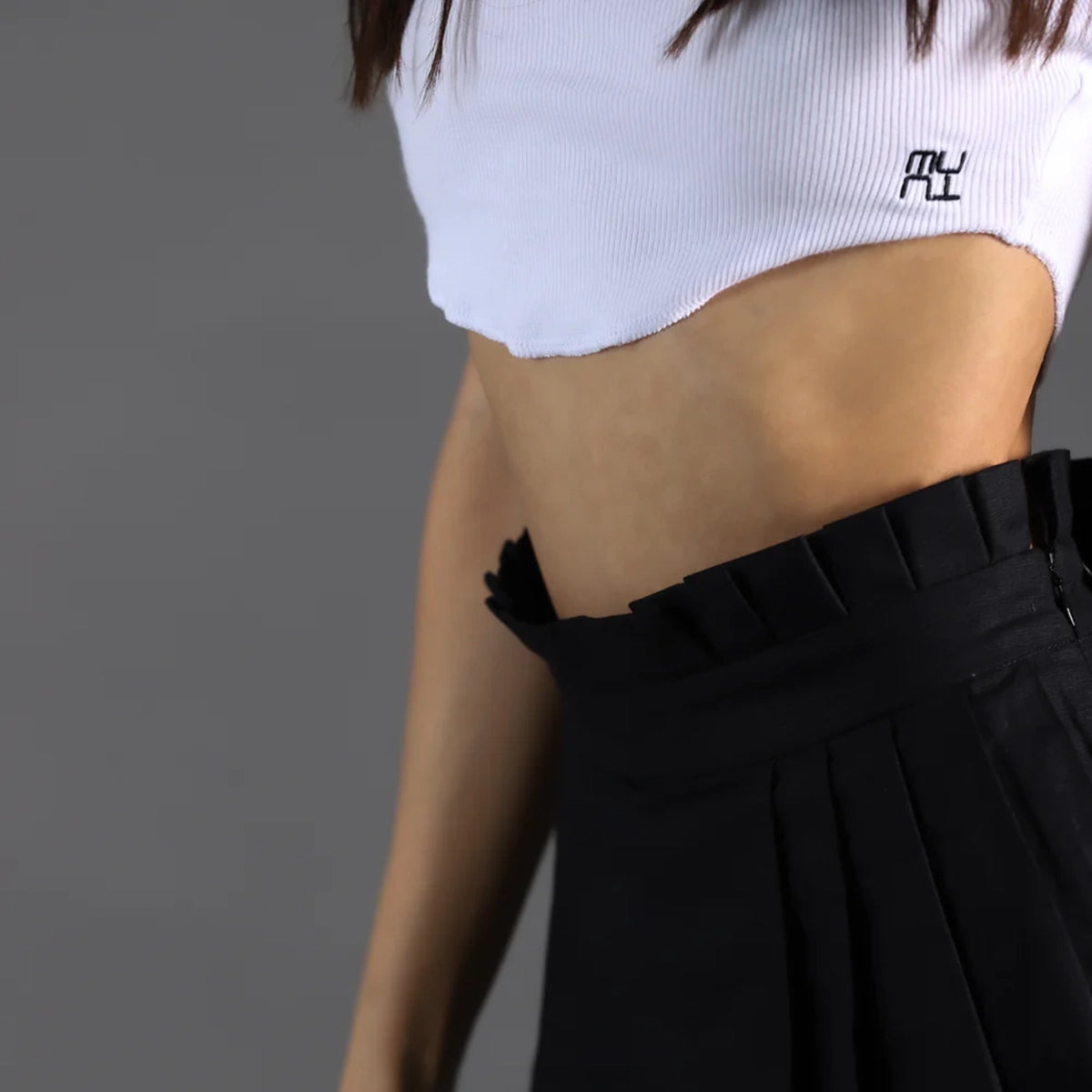 Mutu Tank Top In White