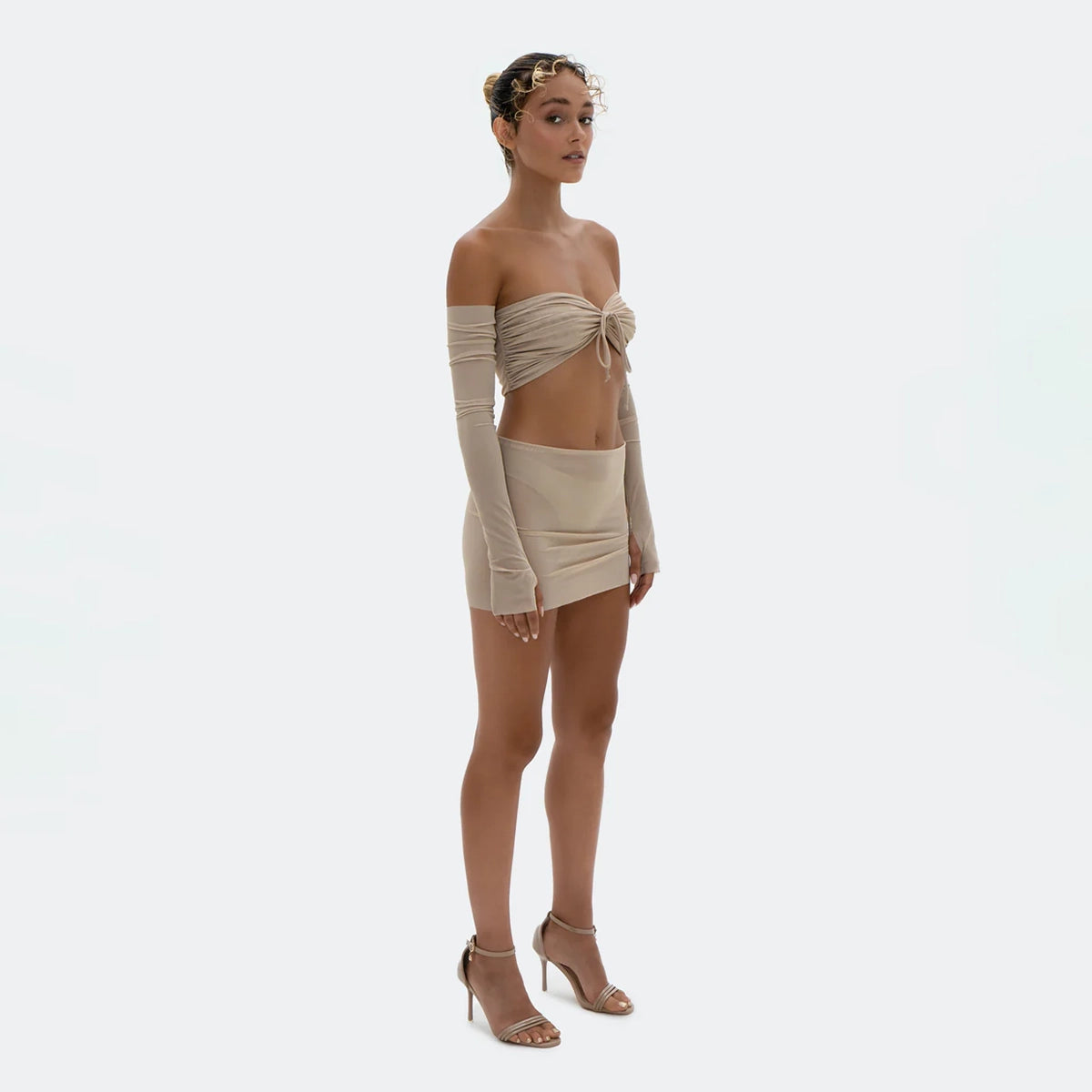 Muse Bra & Gloves In Skin