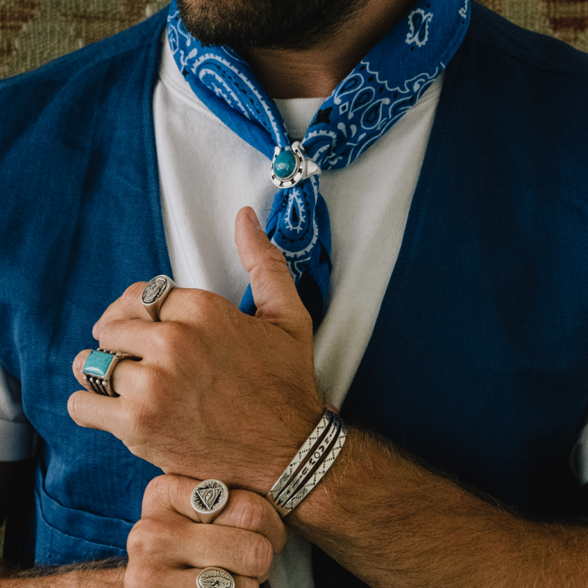 Blue Buick Ring 1