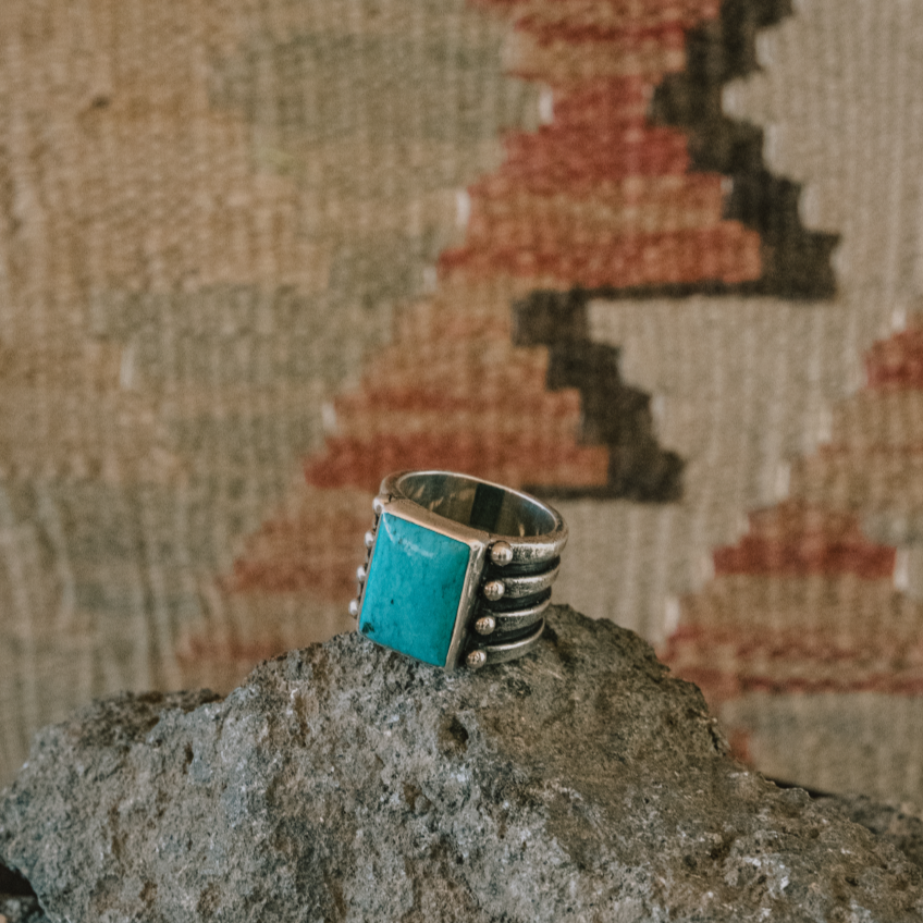 Blue Buick Ring 1