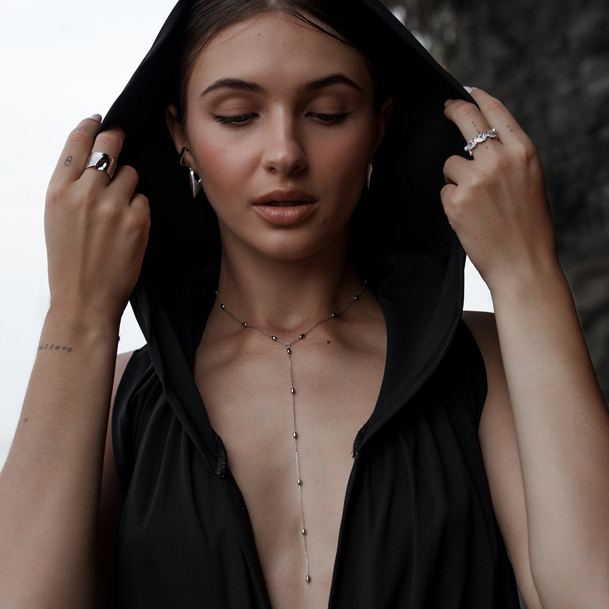 Necklace Feel Raw