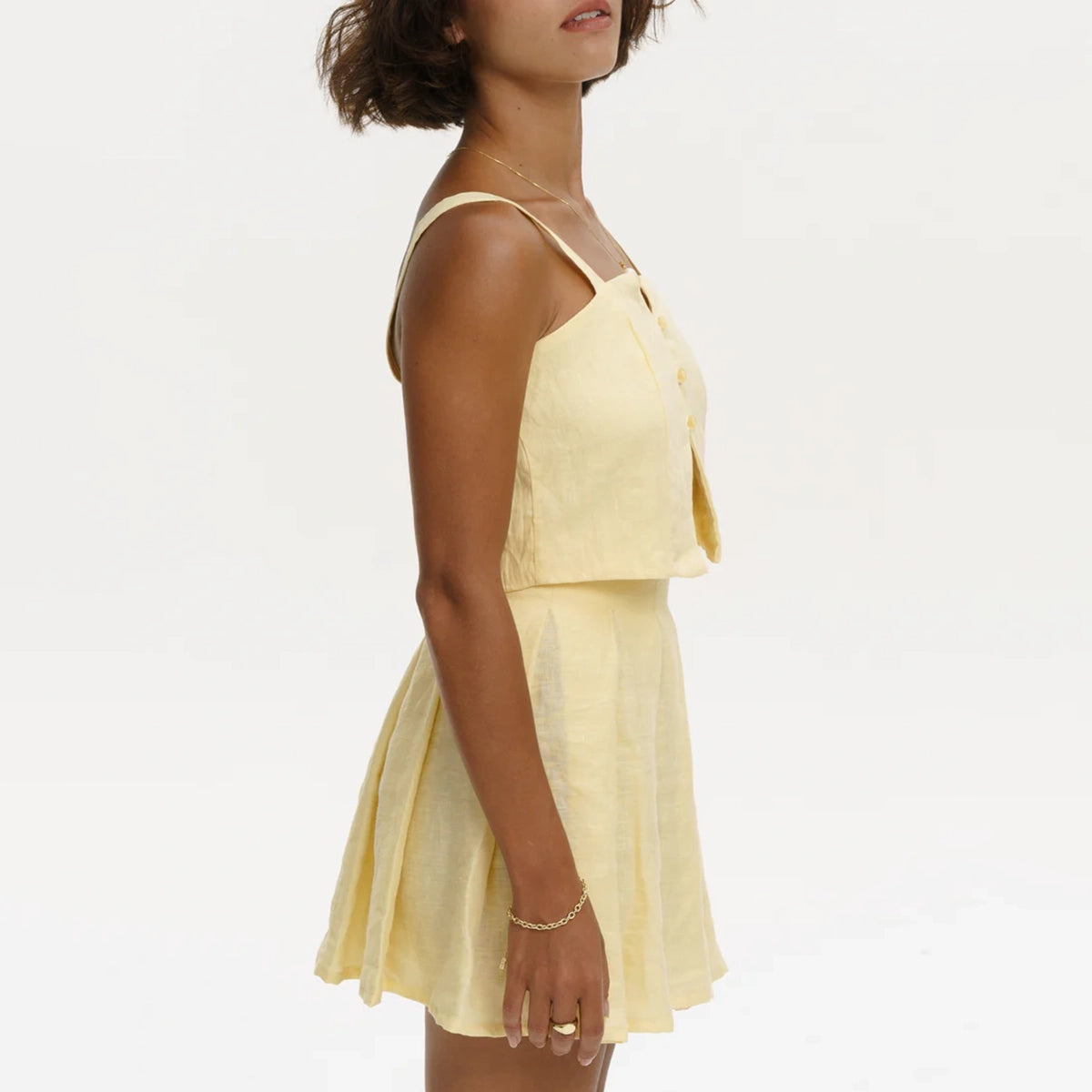 Court Linen Vest in Yellow