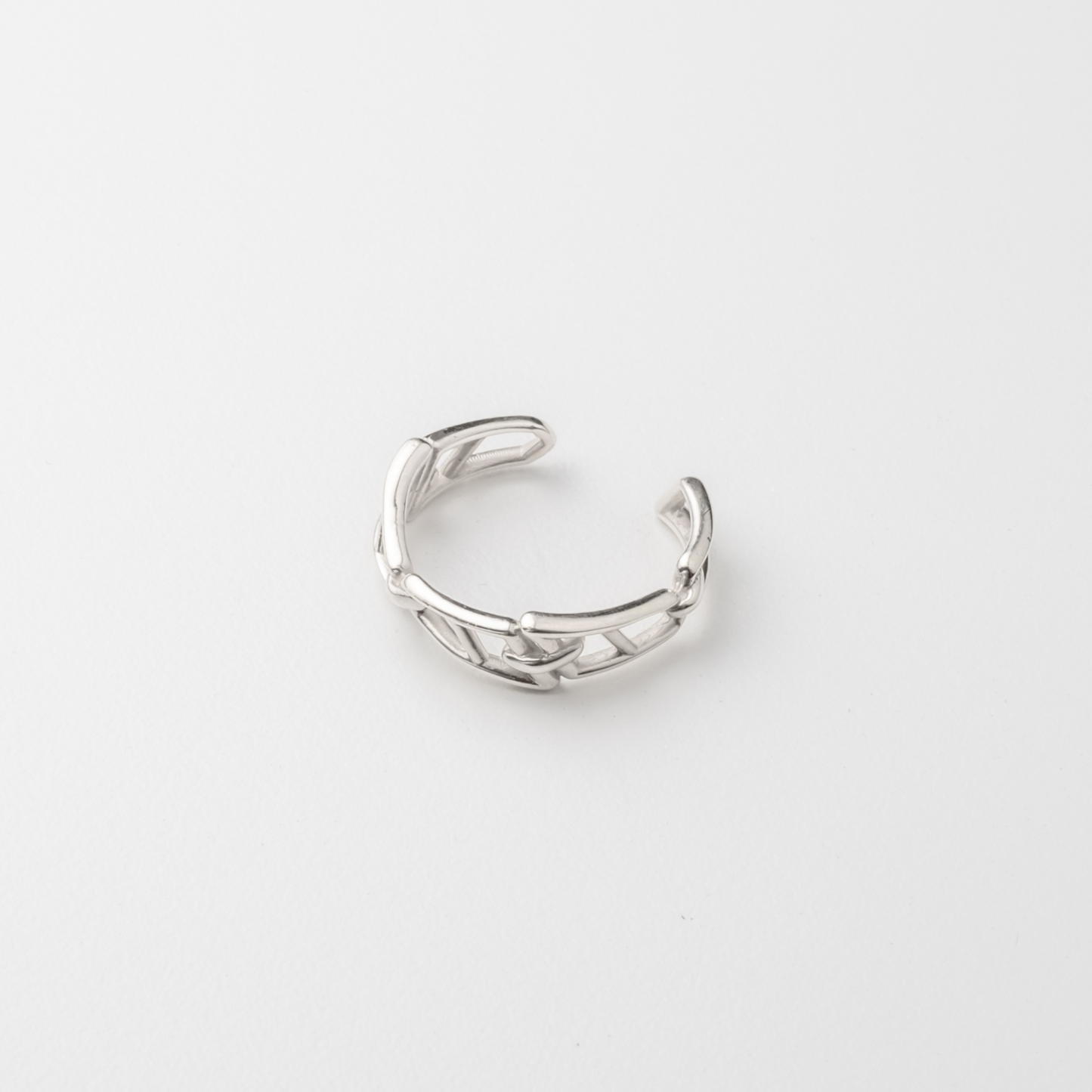 Ring Signature links Female