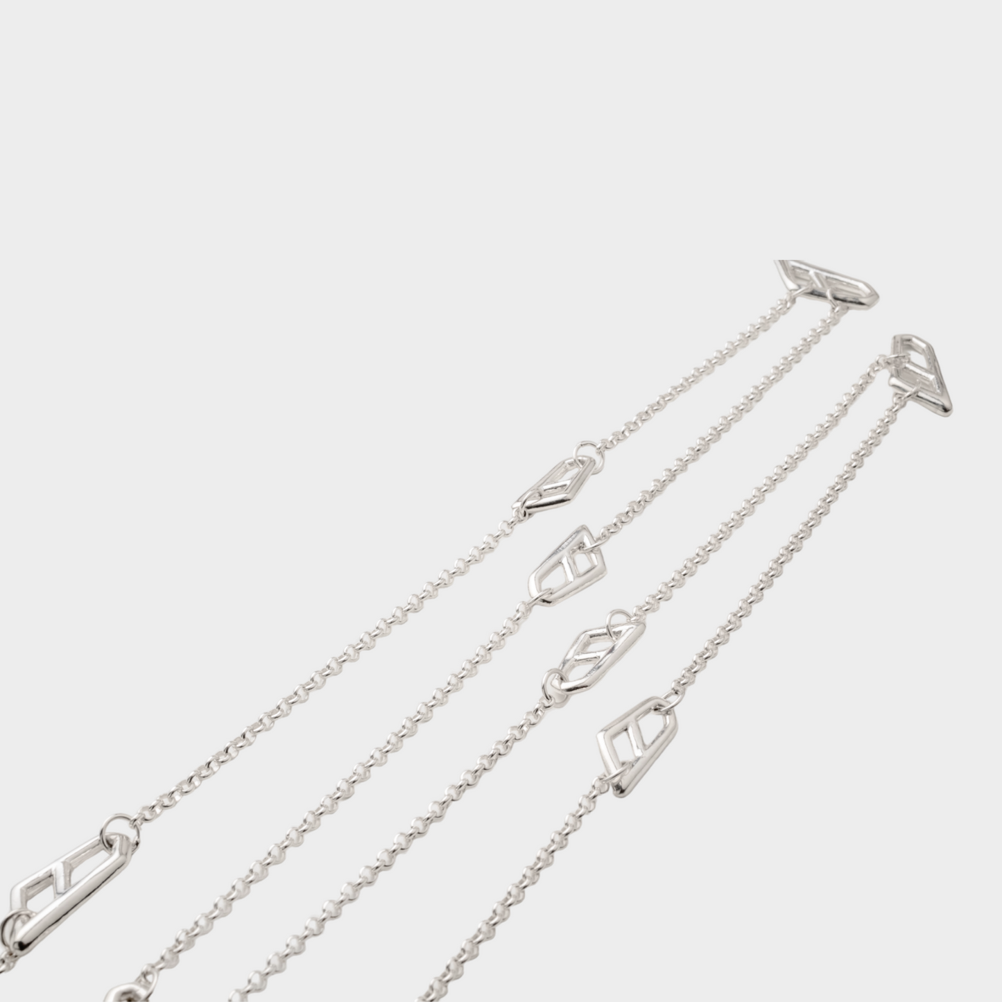 Chain long with signature links