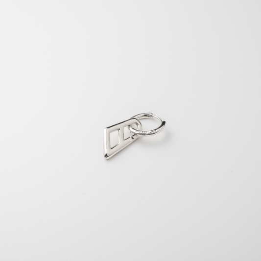 Earring classic with signature link