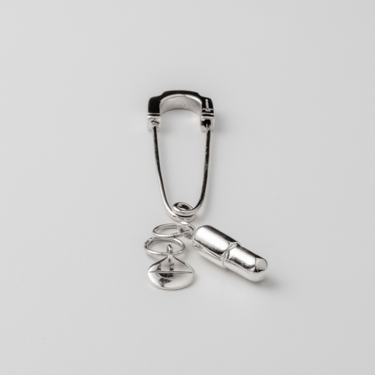 Earring Pin with pills