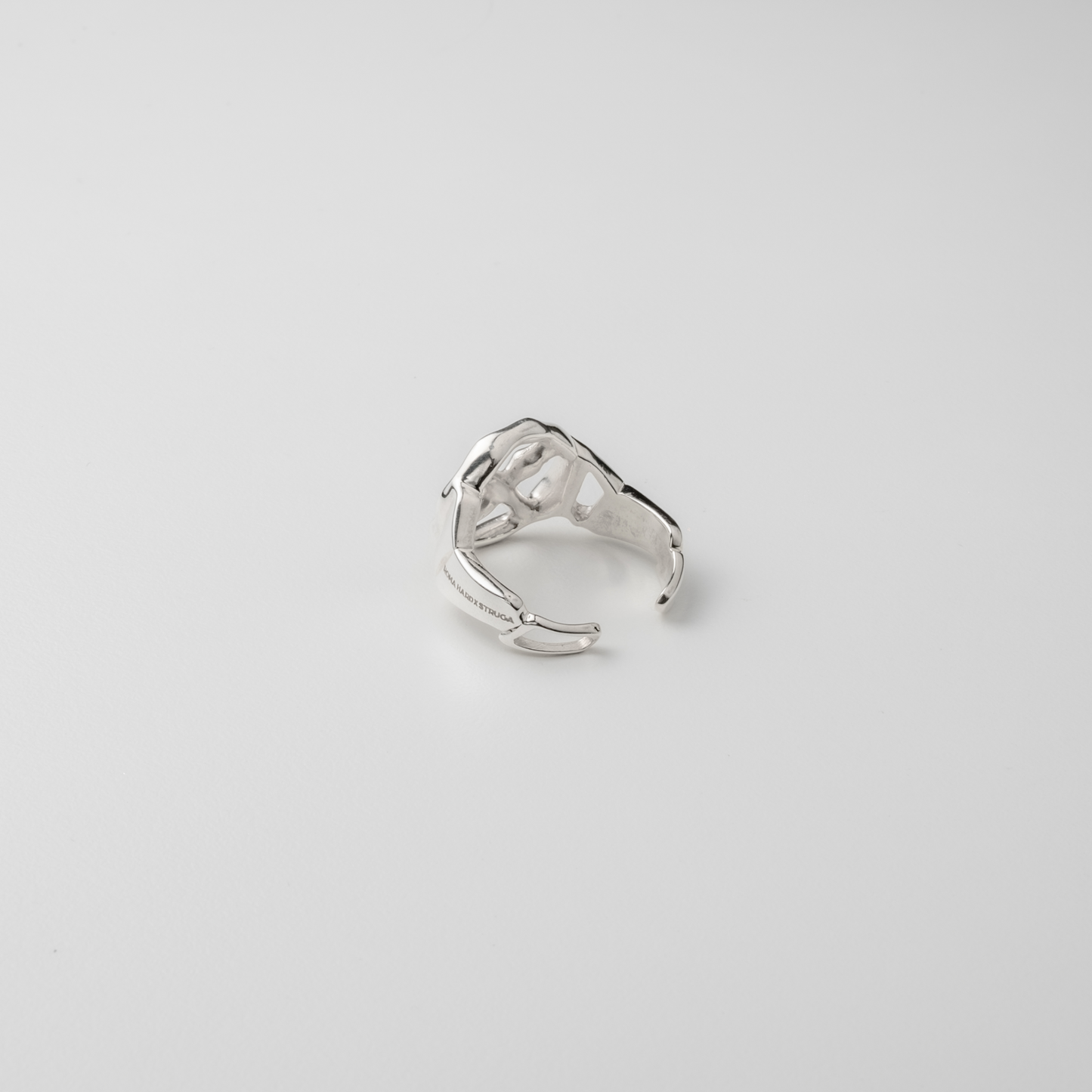 Ring fused cross
