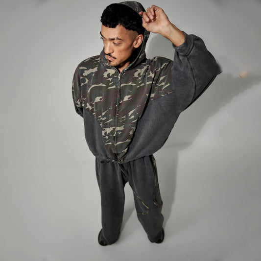 UNISEX TRACK SUIT THE EXPLORER