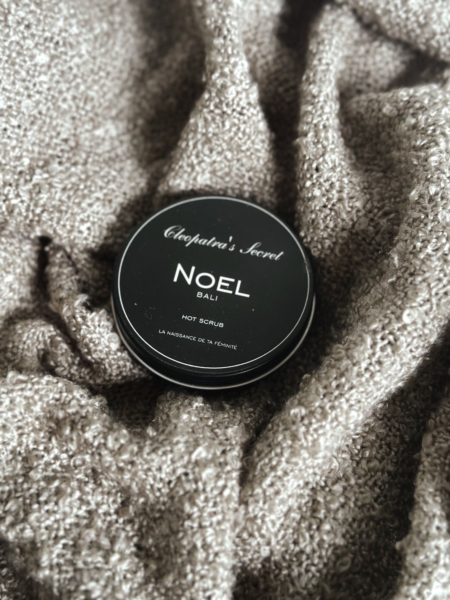 Cleopatras hot secret scrub