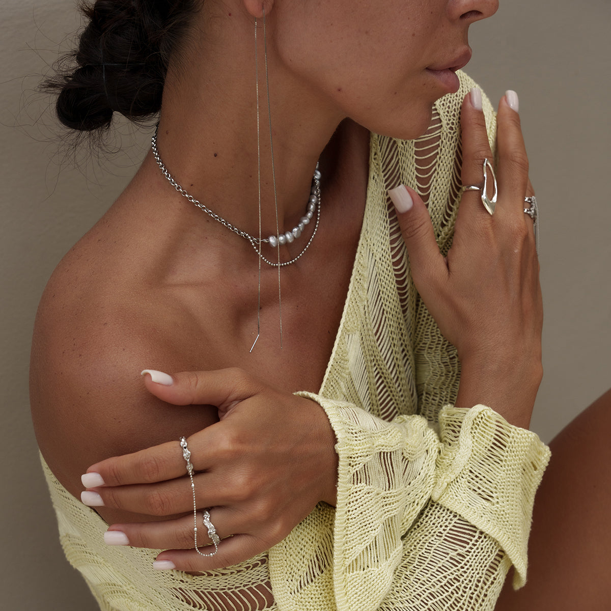Earrings Feel Light