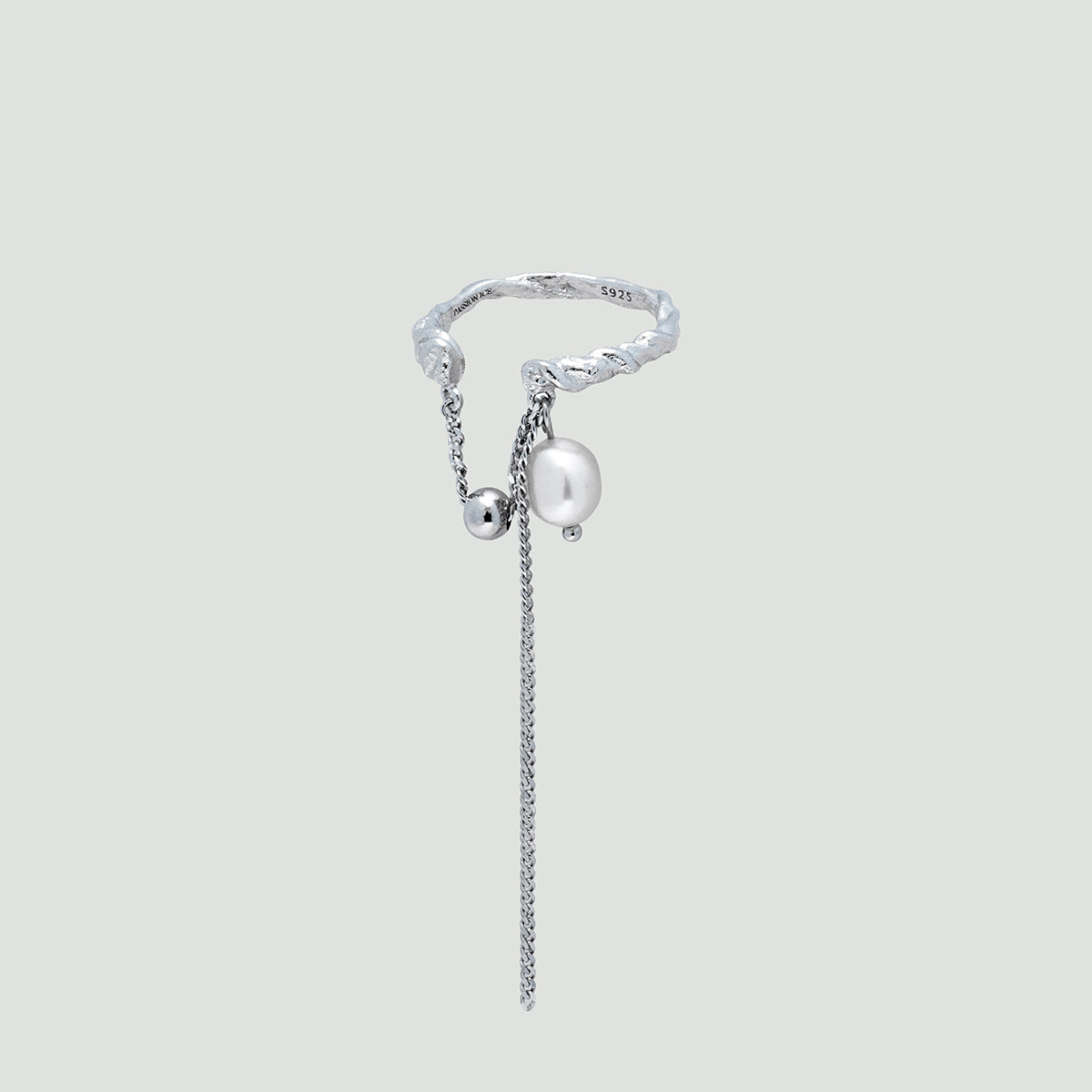 Ring Rebel Pearl