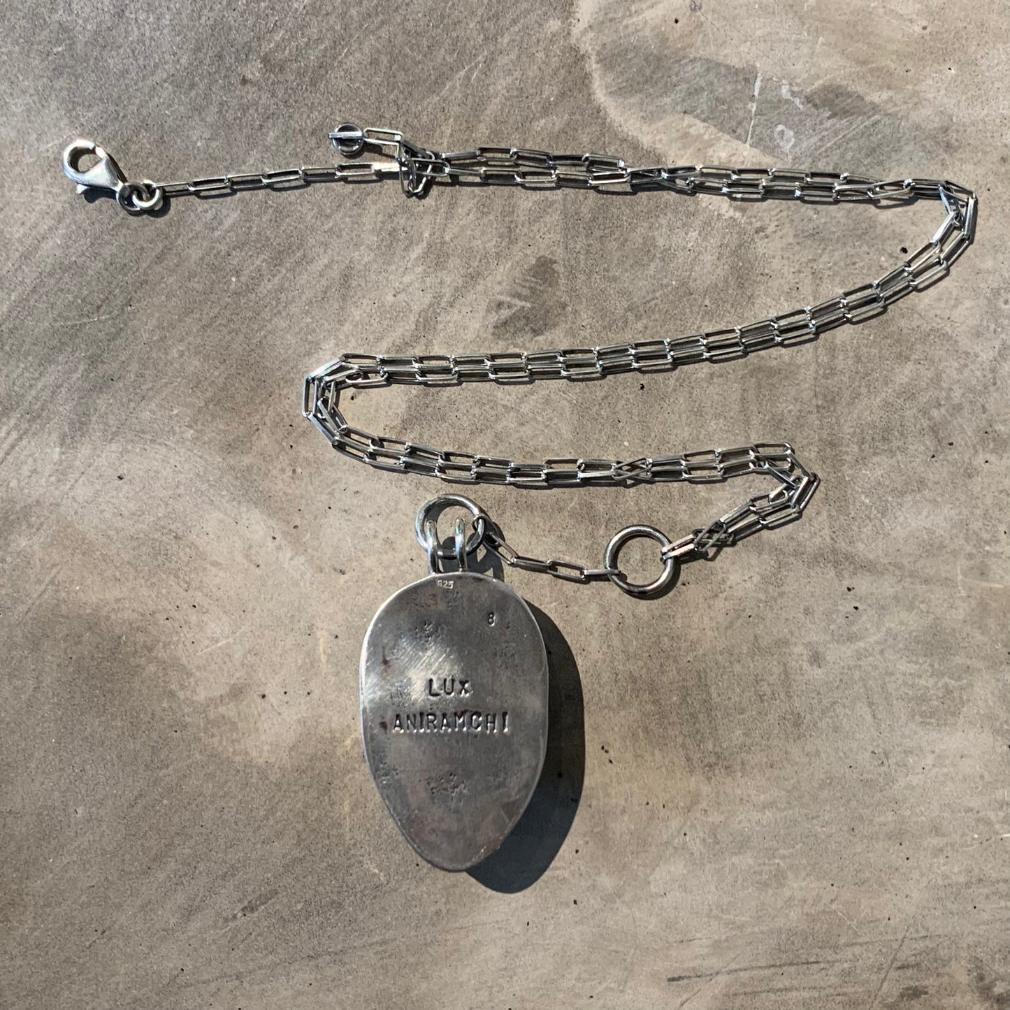 Wild things face necklace (silver)