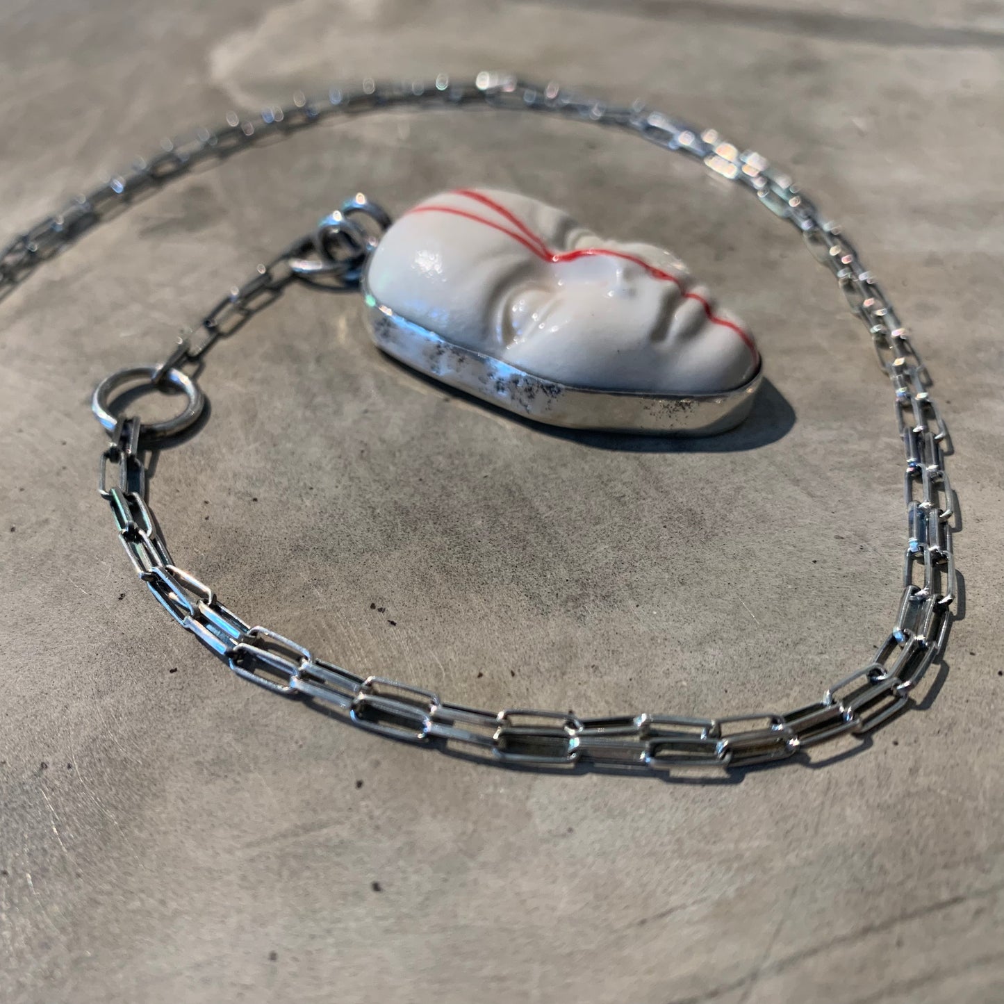 Art tag face necklace (silver)