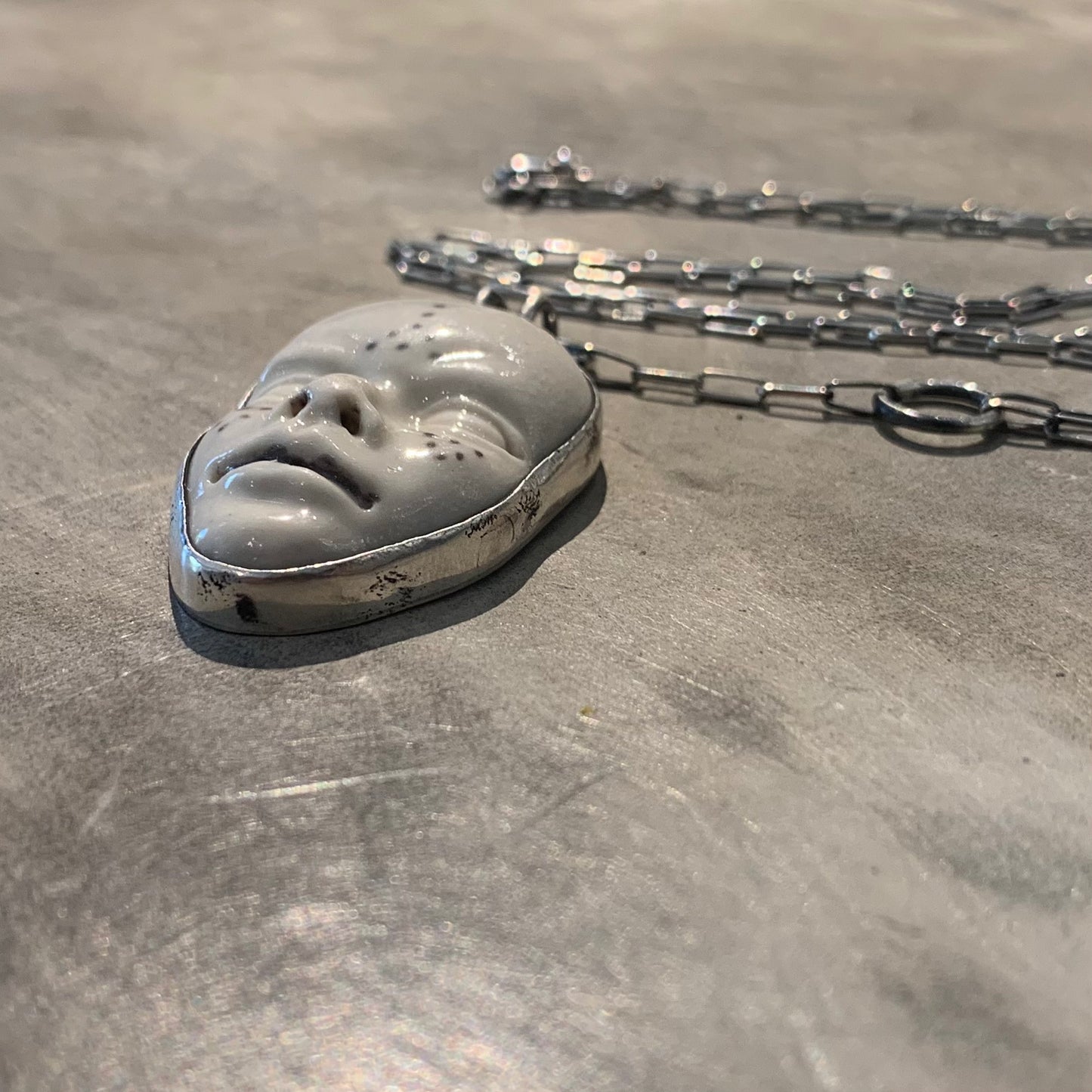 8 face necklace (silver)