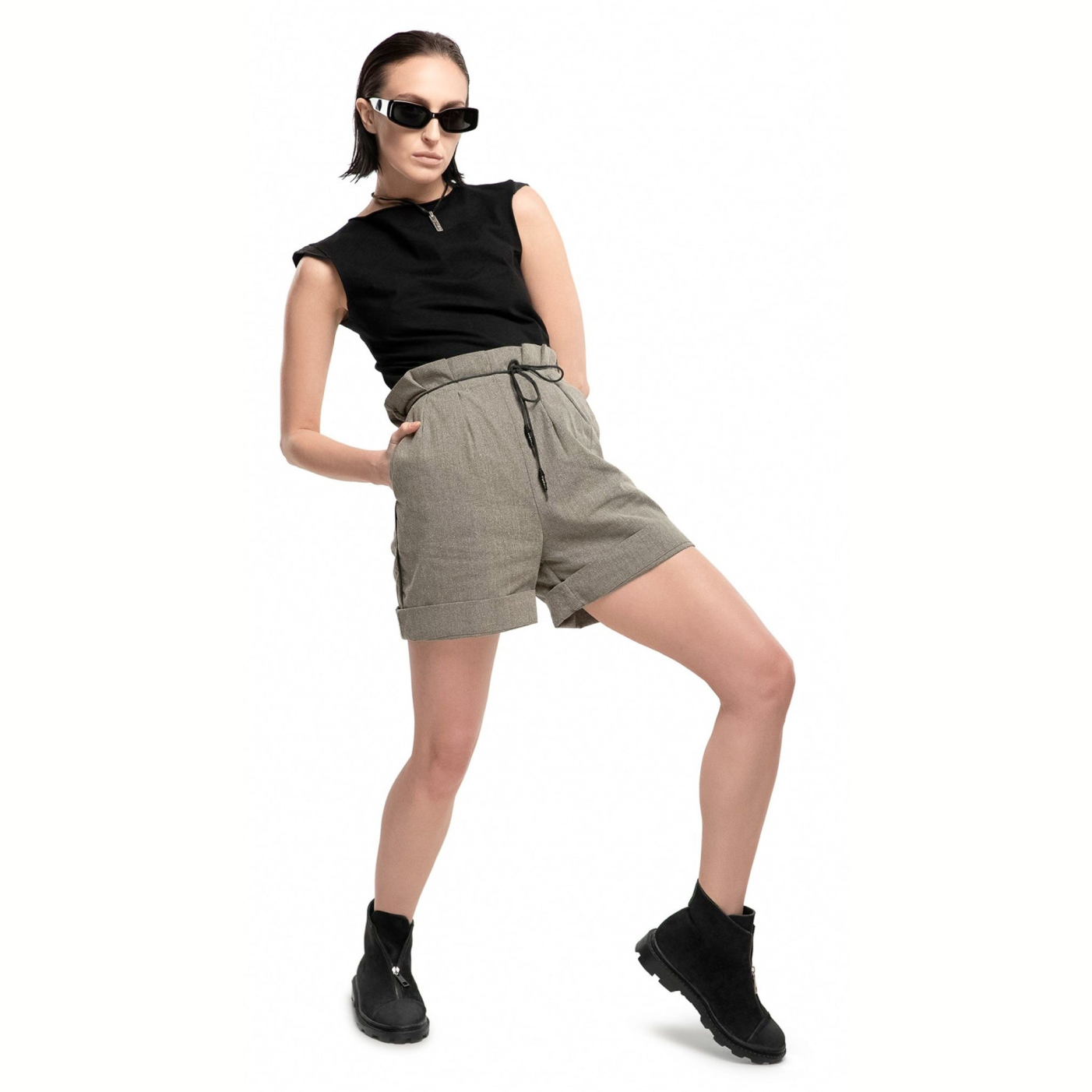 Linen high waisted shorts