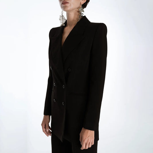 Jacket with shaped shoulders