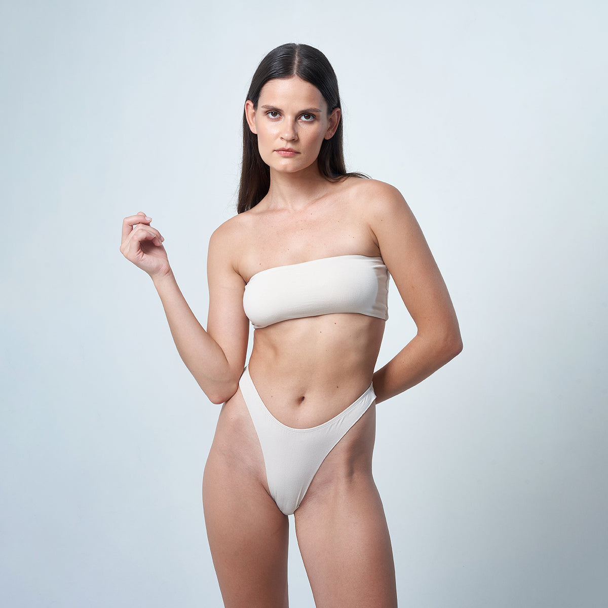 DANA raw cut thongs