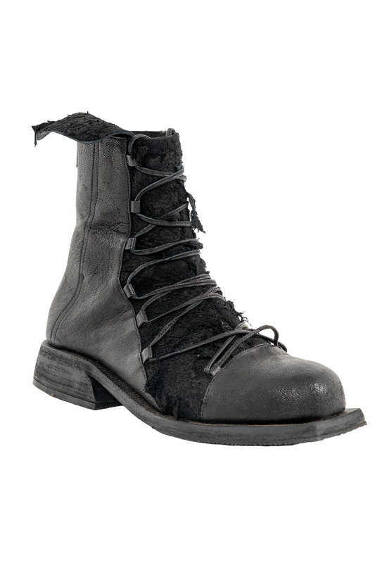 Oscar boots