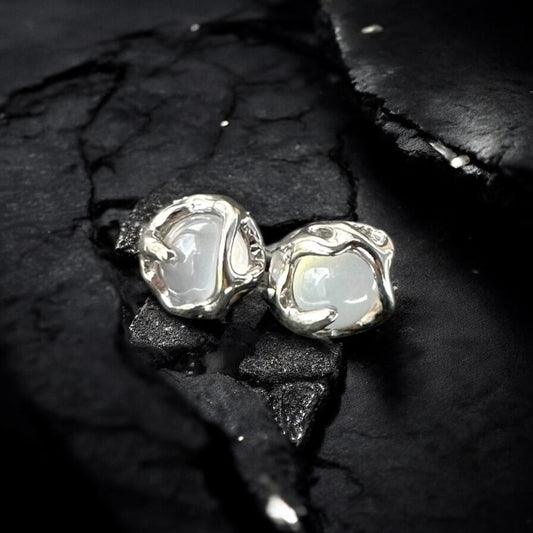 Earrings Feel Calm