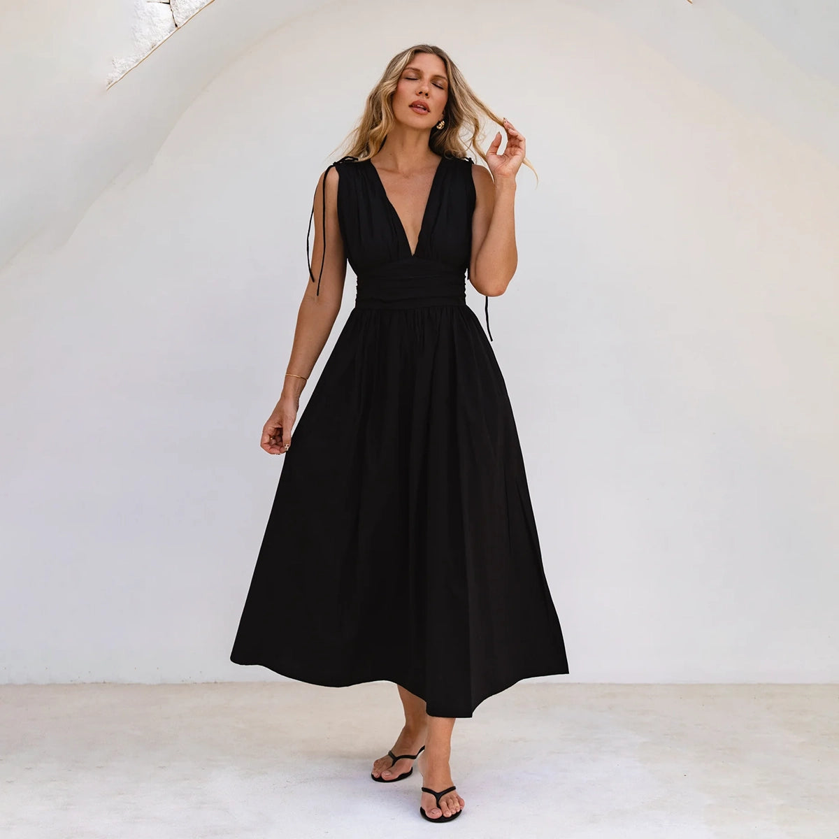 Rafina Goddes Cotton Maxi Dress In Black