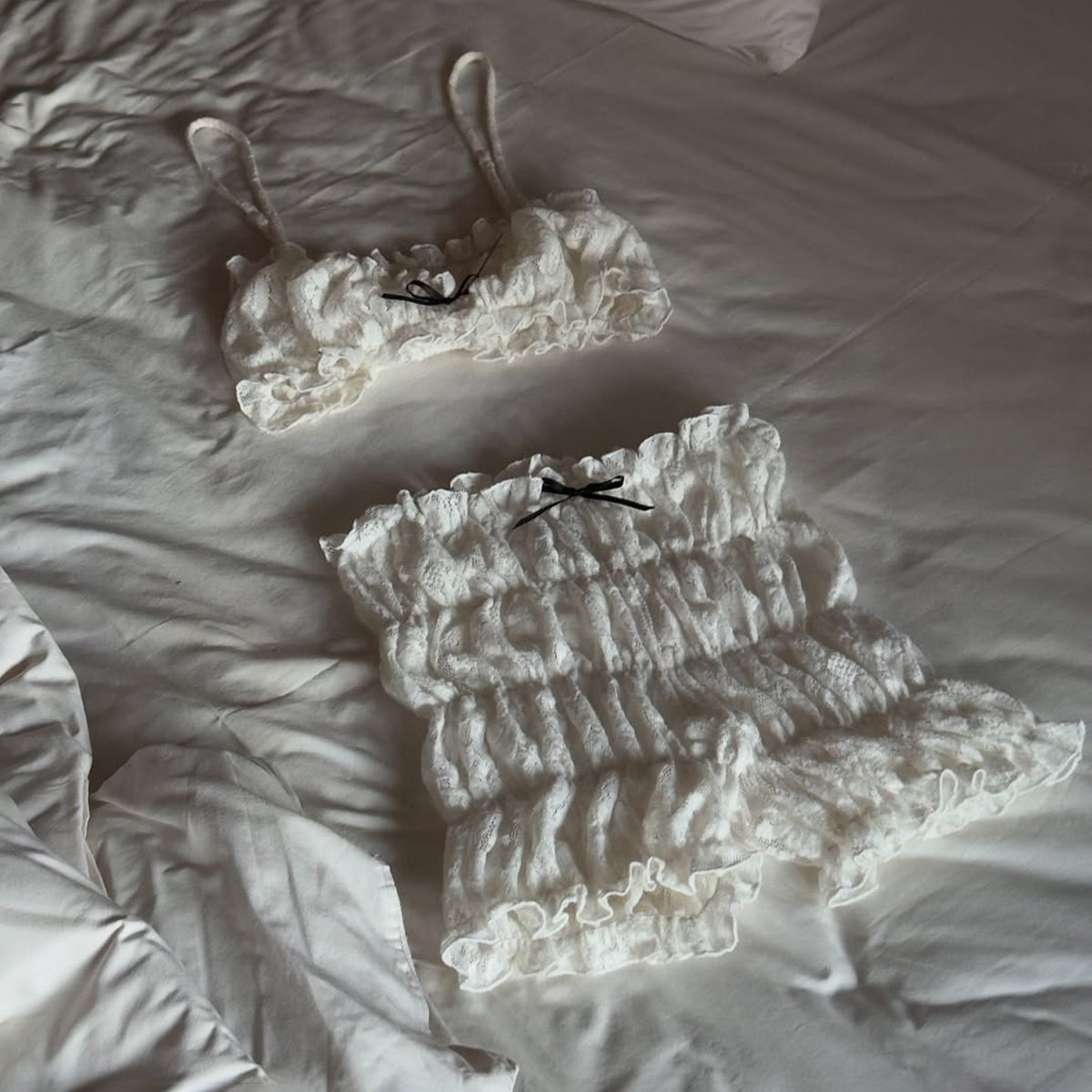 Lace Set in White