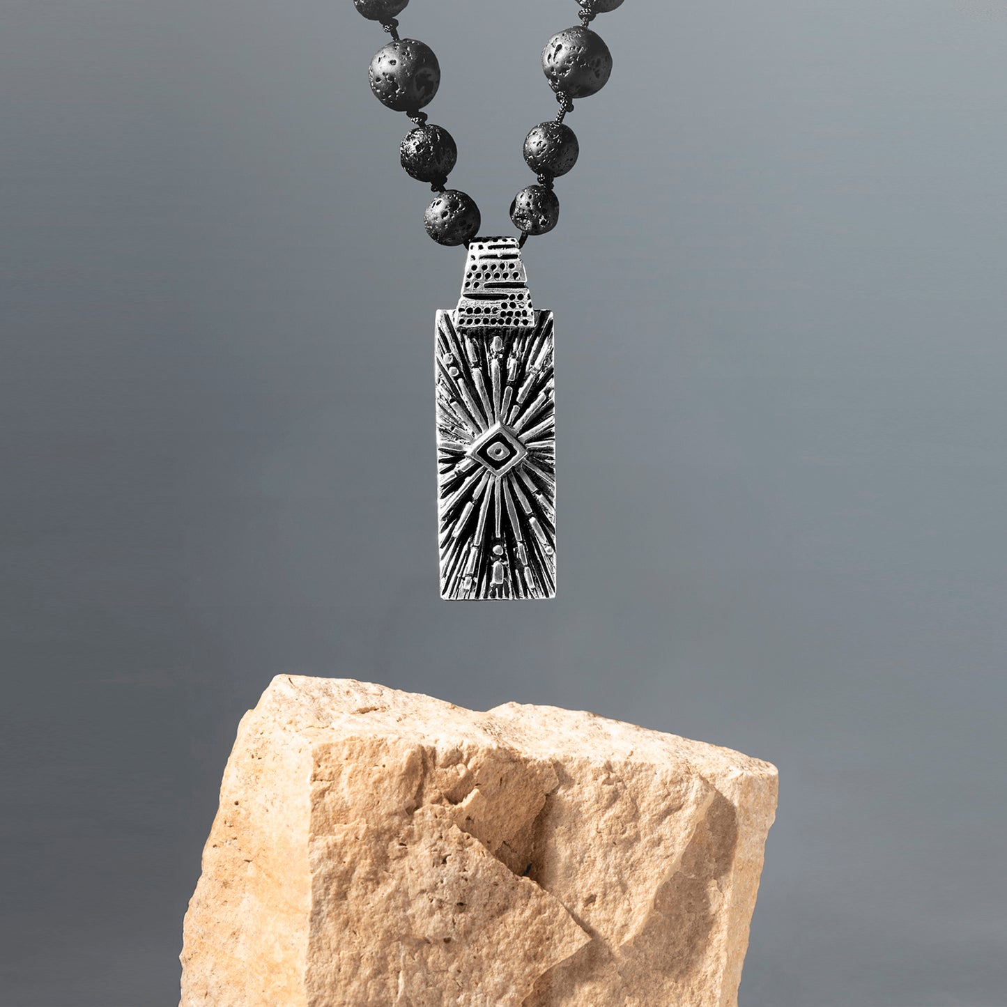 Unisex pendant absolute