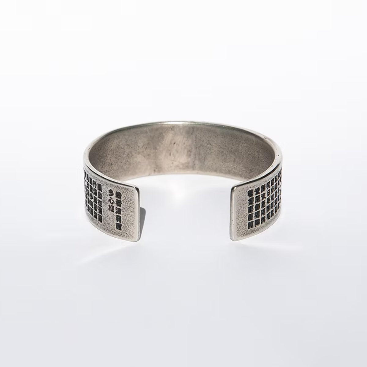 CUFF BRACELET HEART SUTRA