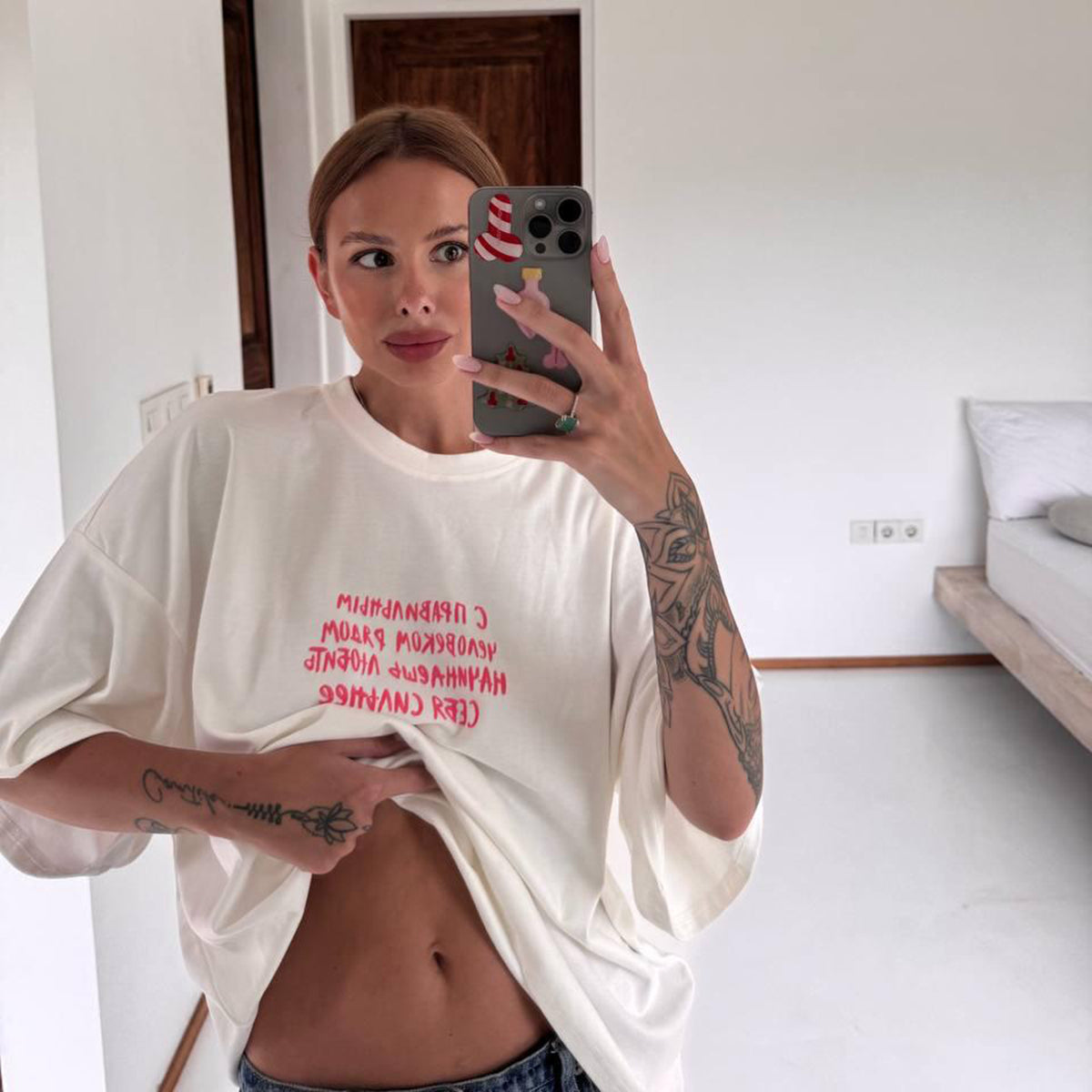 KOTIK T-SHIRT IN WHITE