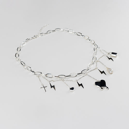 MANY THINGS CHOKER