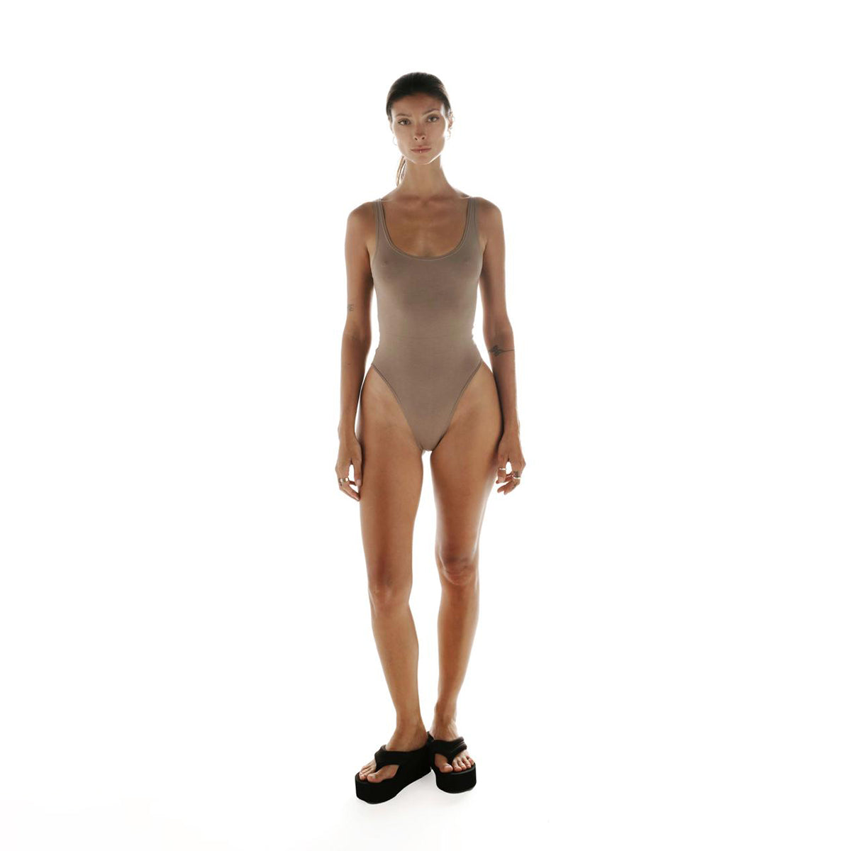 Lemur Basic Bodysuit Beige