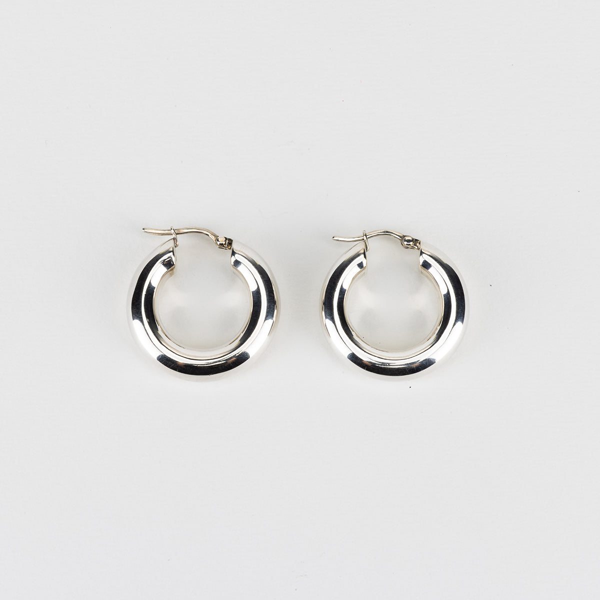 HOOP EARRING IN SILVER