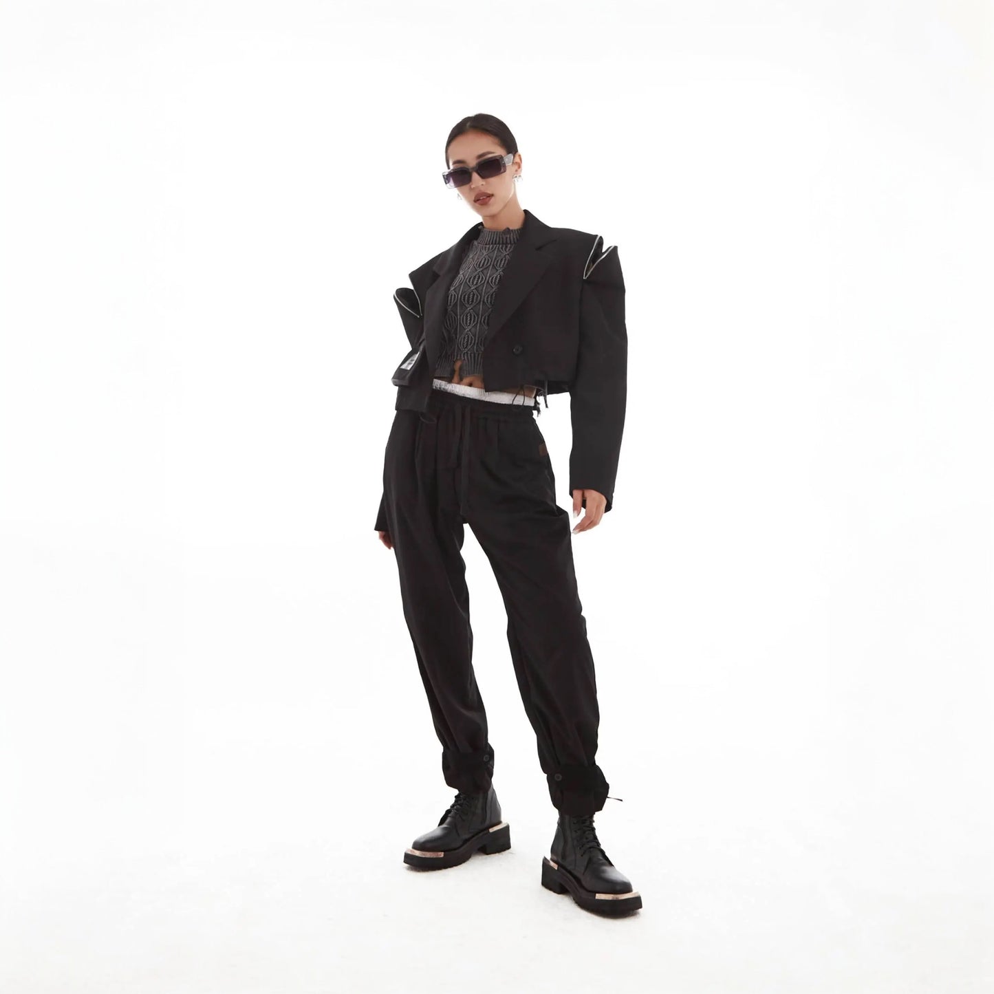 Сropped daddy blazer