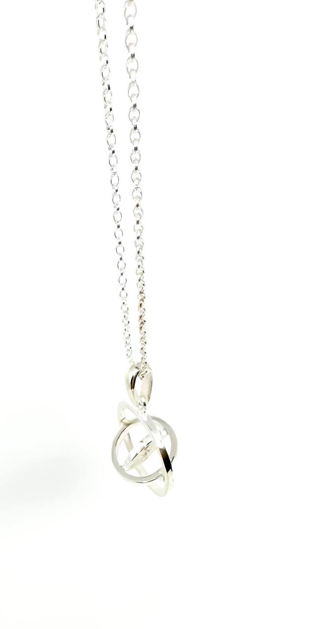 The Compass Necklace