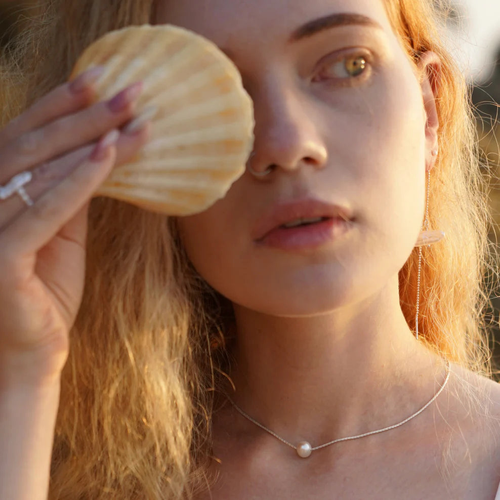 Sunny Dust Necklace