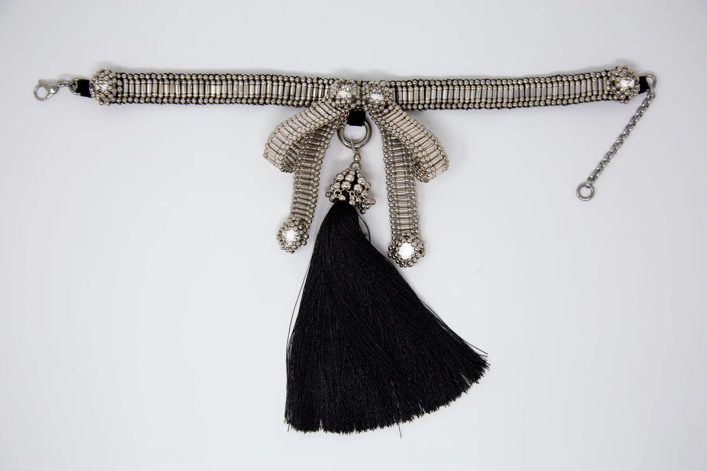 Amaya modular bow choker in silver