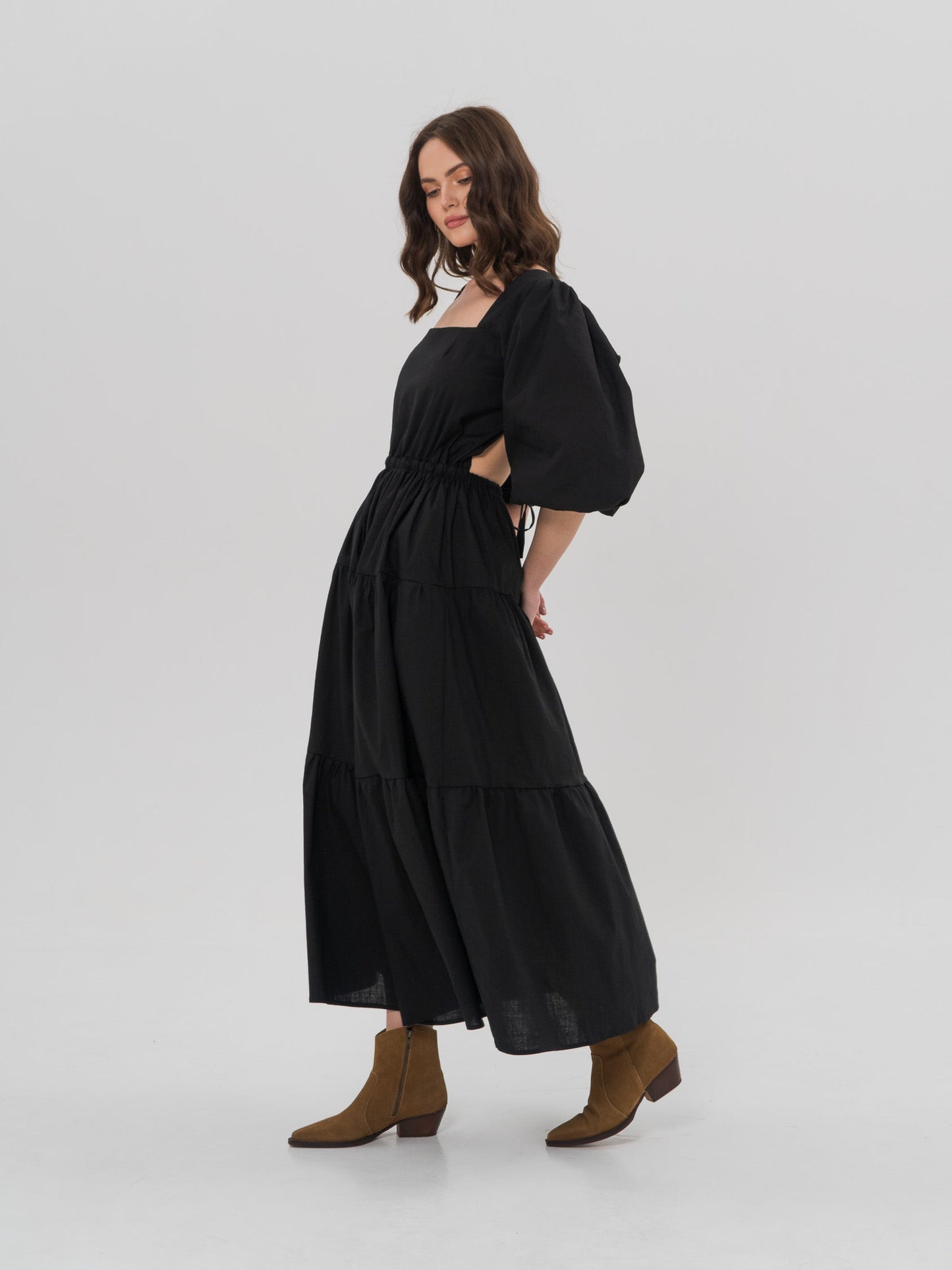LOUISE Midi Dress in Black