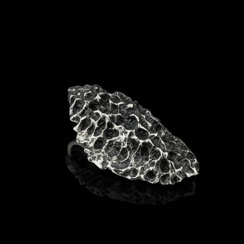 “Sea Seed” pendant
