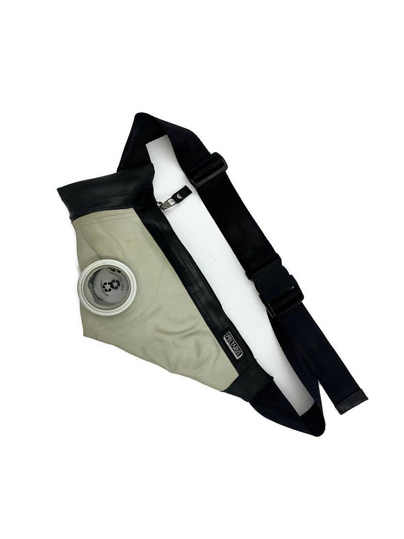 Gasmask bag on belt