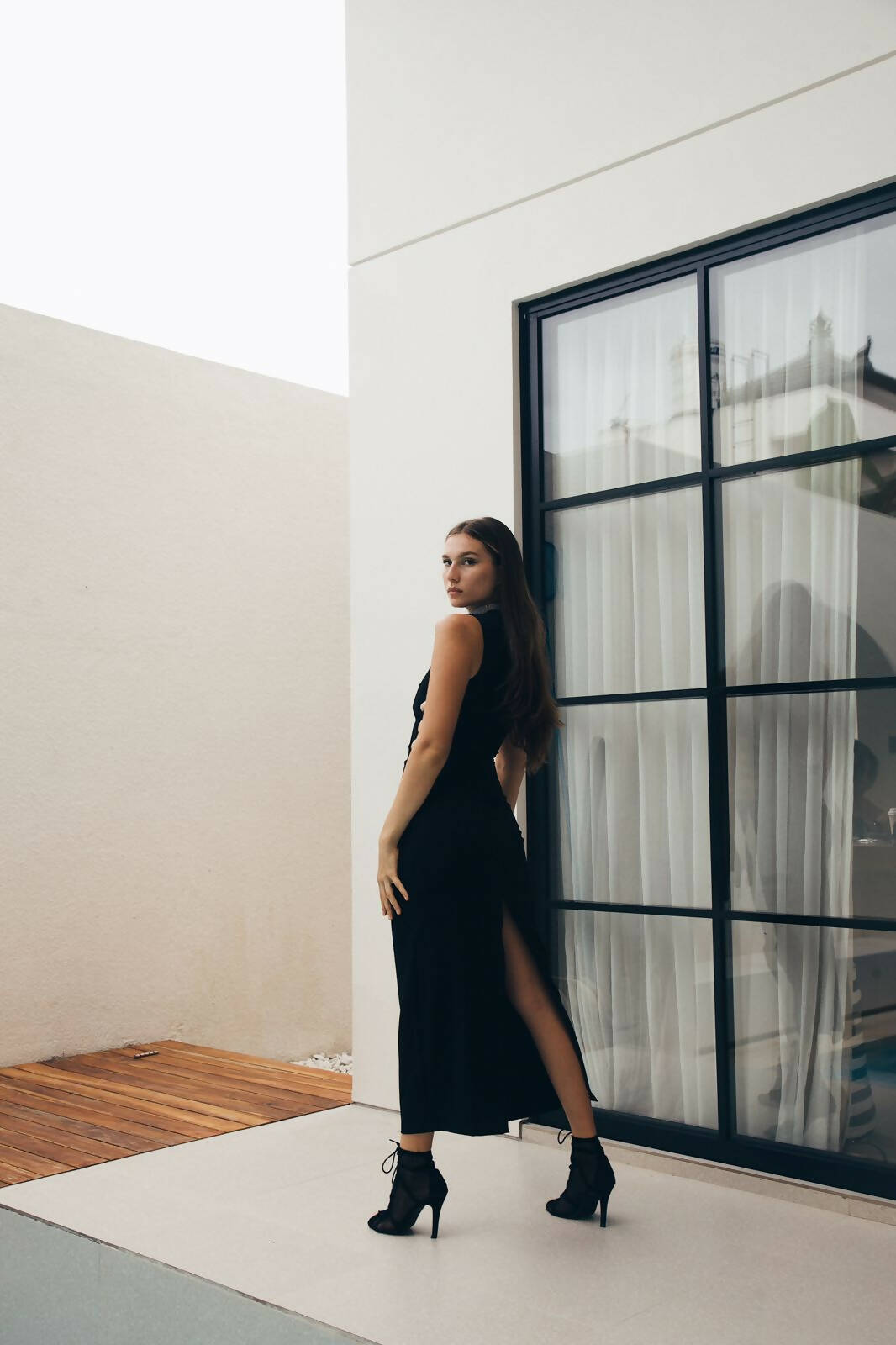 Duvessa Dress