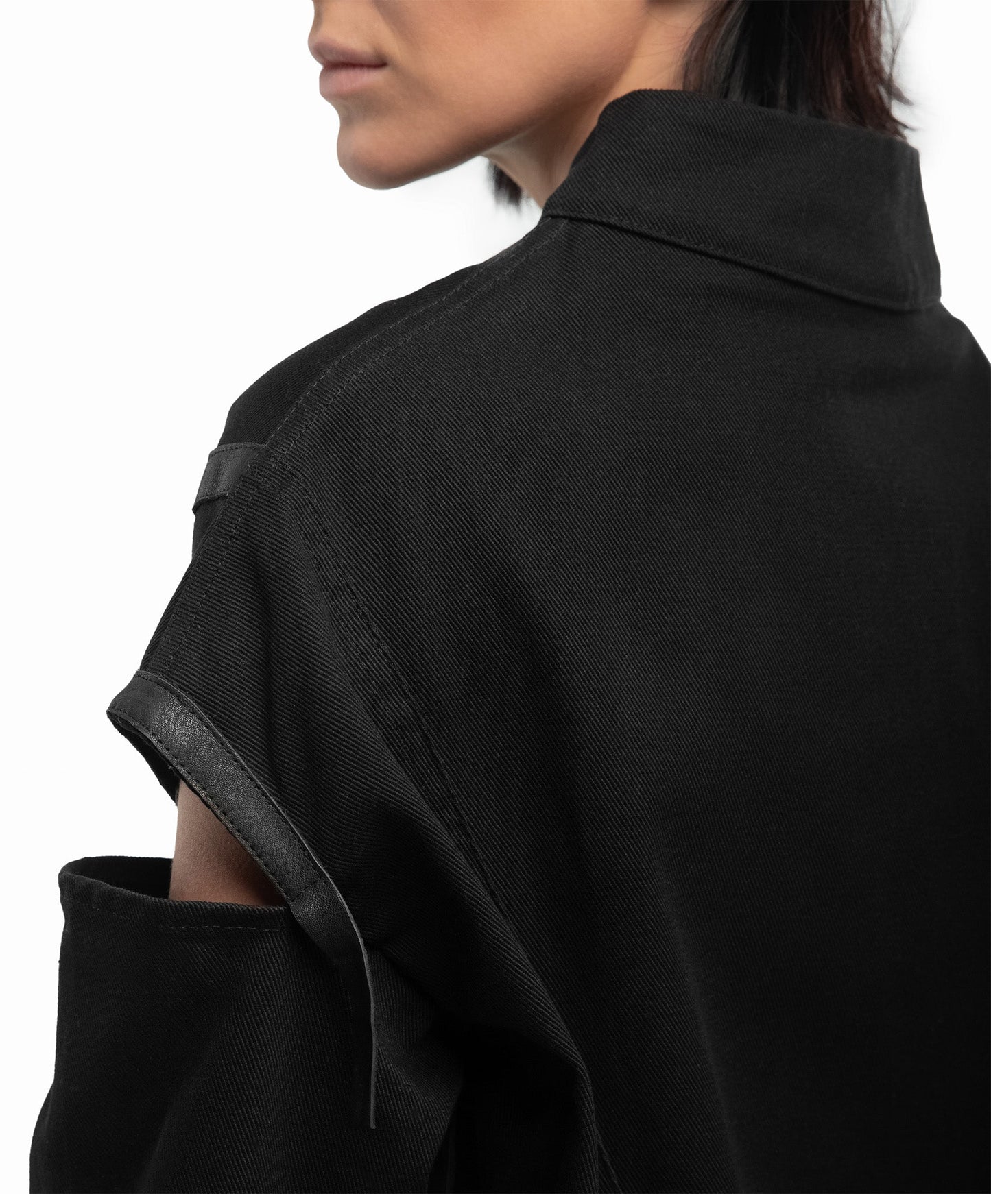 WOMENS FUTURISTIC JACKET BLACK | OVERZ