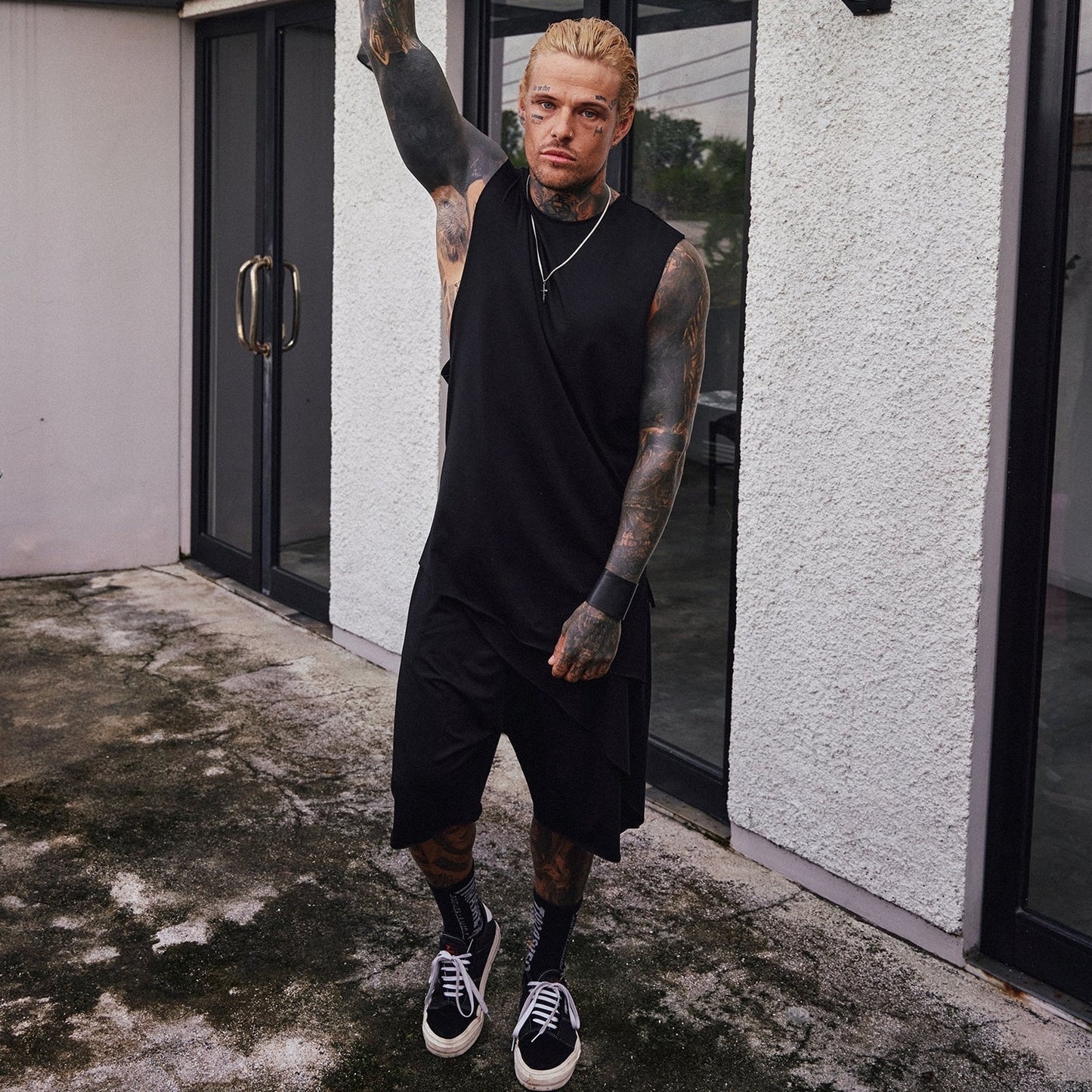 BLACK SHORTS | OVERZ